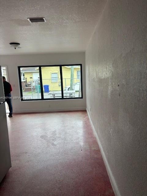 Building Photo - 4009 NW 16th Ave