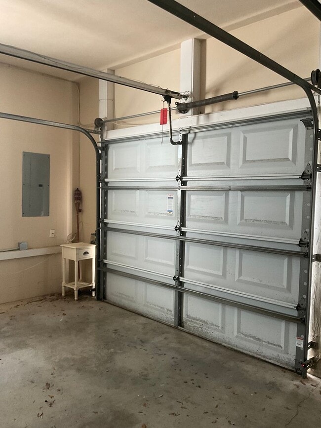 Building Photo - Studio Apartment in the Haile Village Center!