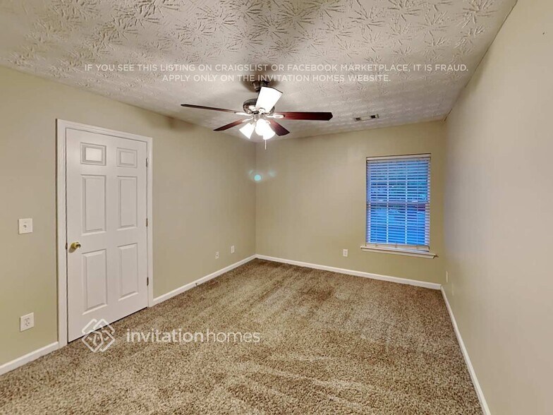 Building Photo - 130 Rosemoore Dr