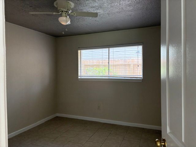 Building Photo - 16030 Blackhawk Blvd