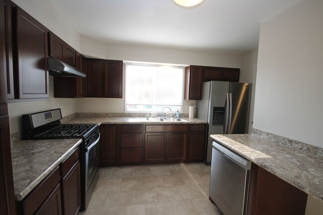 Building Photo - East end rental near Malmstrom AFB
