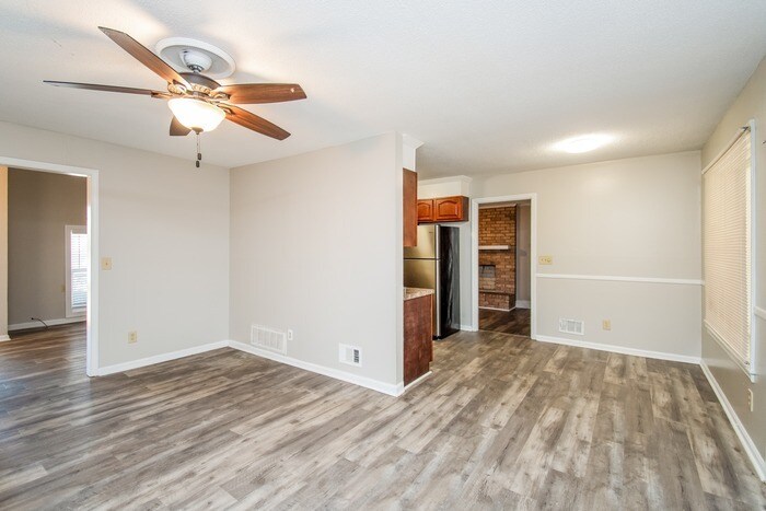 Building Photo - 1608 Darnell Rd