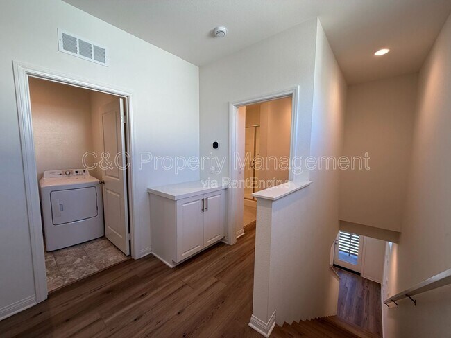 Building Photo - 223 S Johnson Ave