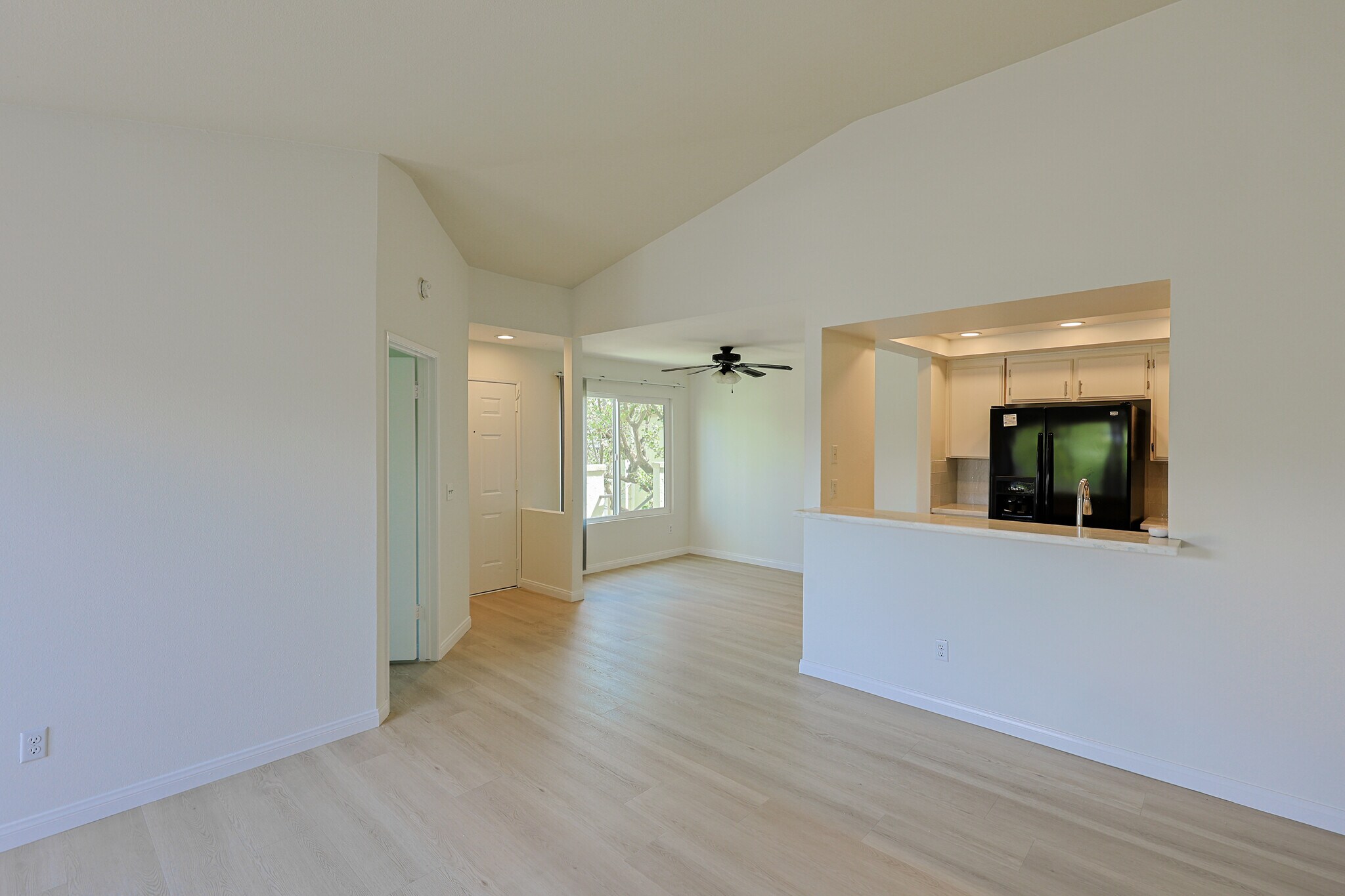 Building Photo - 707 Brookstone Rd