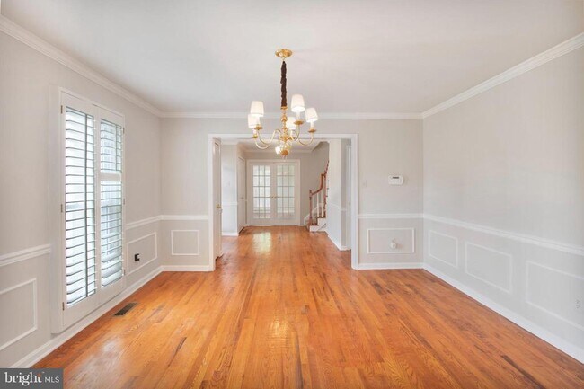 Building Photo - 13920 Wagon Way