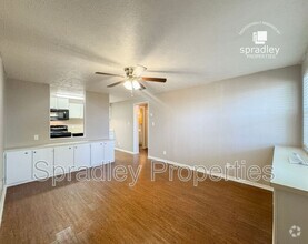 Building Photo - 608 John Paul Jones Dr