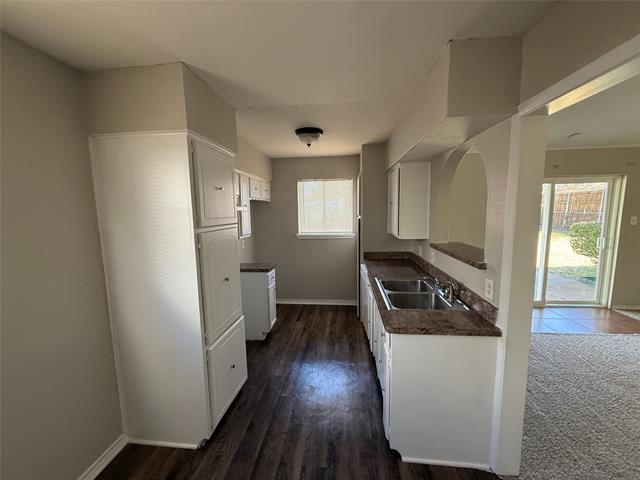 Building Photo - 2805 W Ferndale Ln