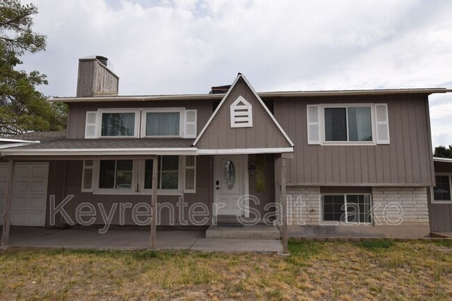 Building Photo - 6131 Misty Way