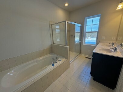 Building Photo - Coming Soon! Beautiful 4Bedroom 3 Bath Townhome with Full Snowden Bridge Amenities Included!