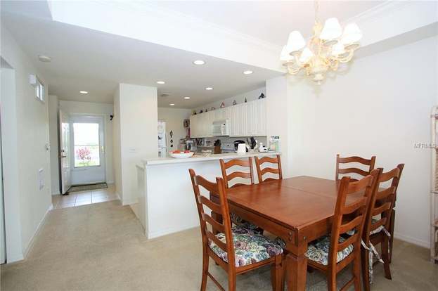 Building Photo - 1315 Saxony Cir