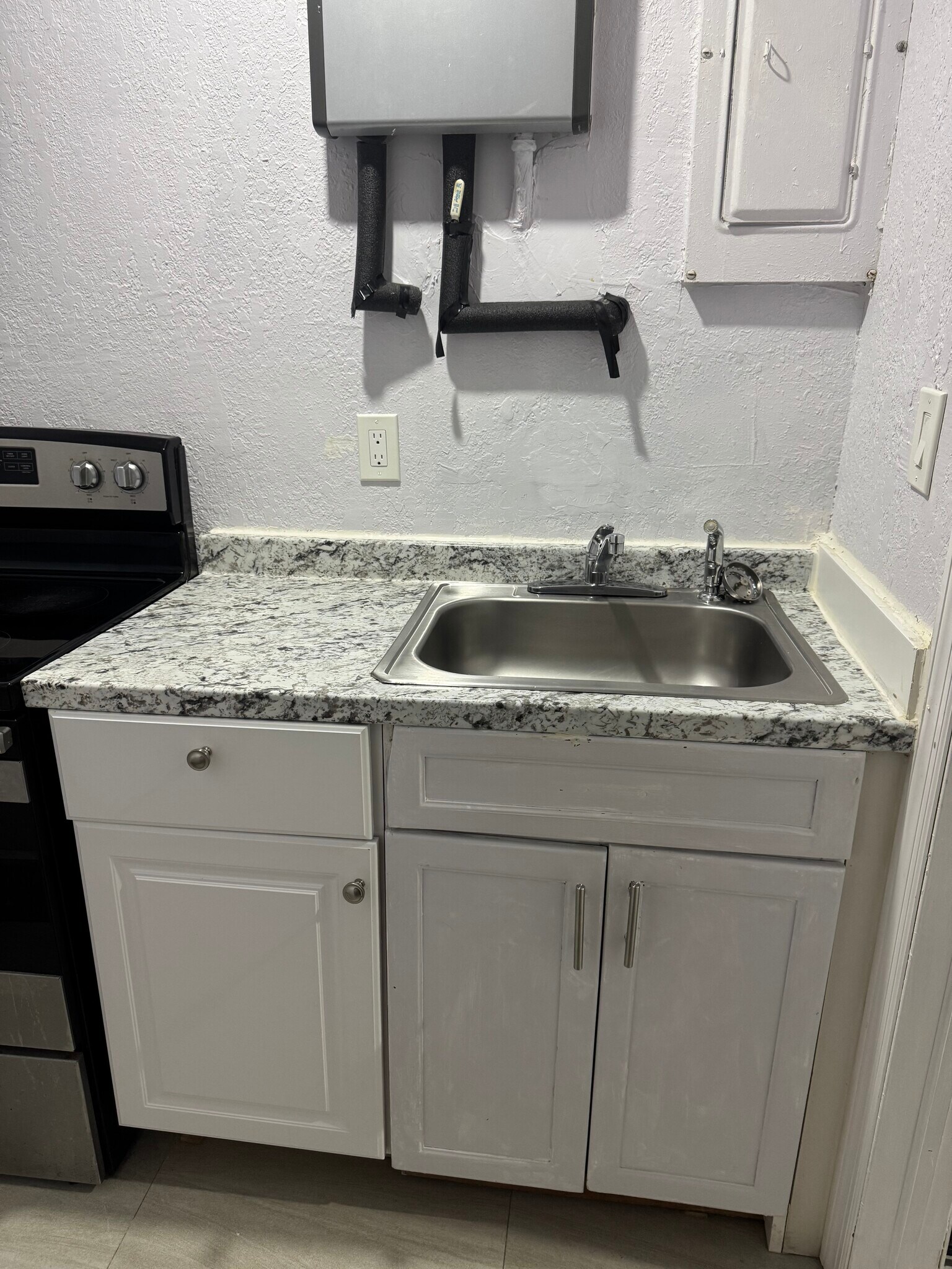 Building Photo - 4181 NW 34th Way