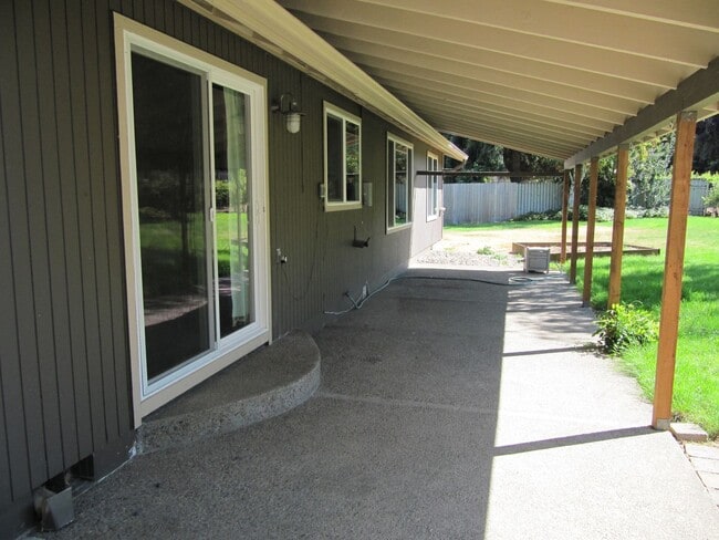 Building Photo - Gardener's Dream on Huge Lot with Landscap...