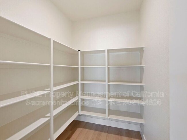 Building Photo - 3190 Highgate Ter Lp