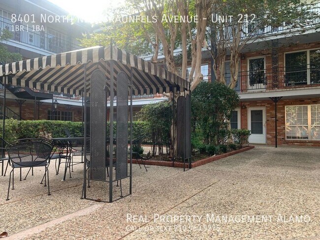 Building Photo - 8401 N New Braunfels Ave