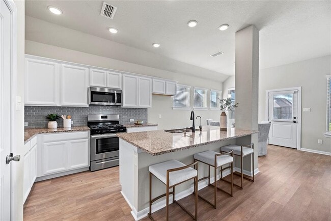 Building Photo - 2522 Blazing Star Dr