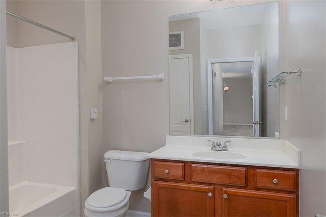 Building Photo - 5212 Nuthall Dr