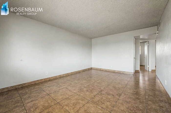 Building Photo - 1746 E 6th Ave