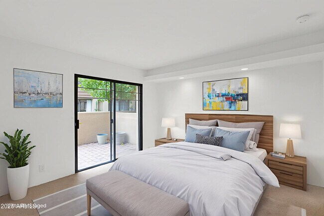 Building Photo - 5035 N 10th Pl