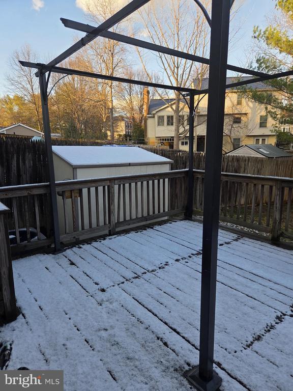 Building Photo - 17535 Longview Ln