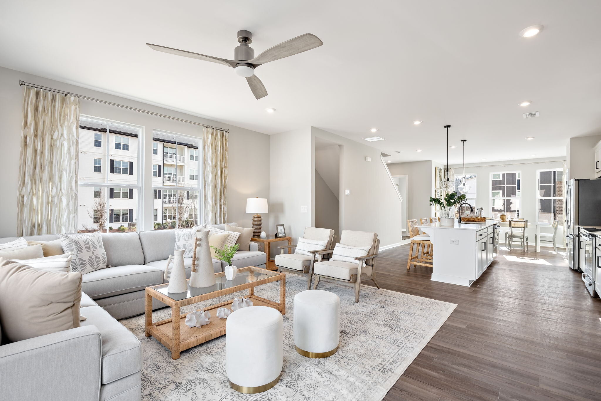 Building Photo - 801 Cameron Trl