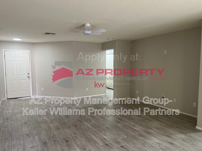 Building Photo - 17514 W Watson Ln