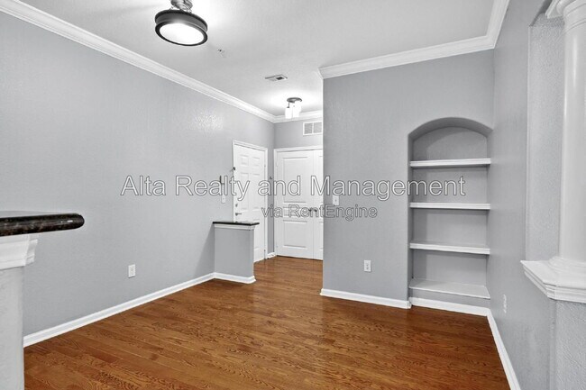 Building Photo - 8290 Gate Pkwy W