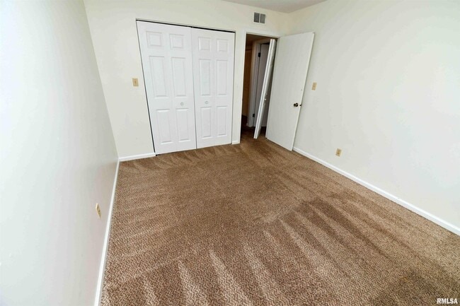 Building Photo - 5734 Autumn Ridge Ct