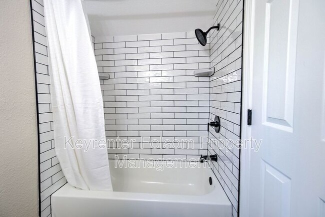 Building Photo - 4116 35th St