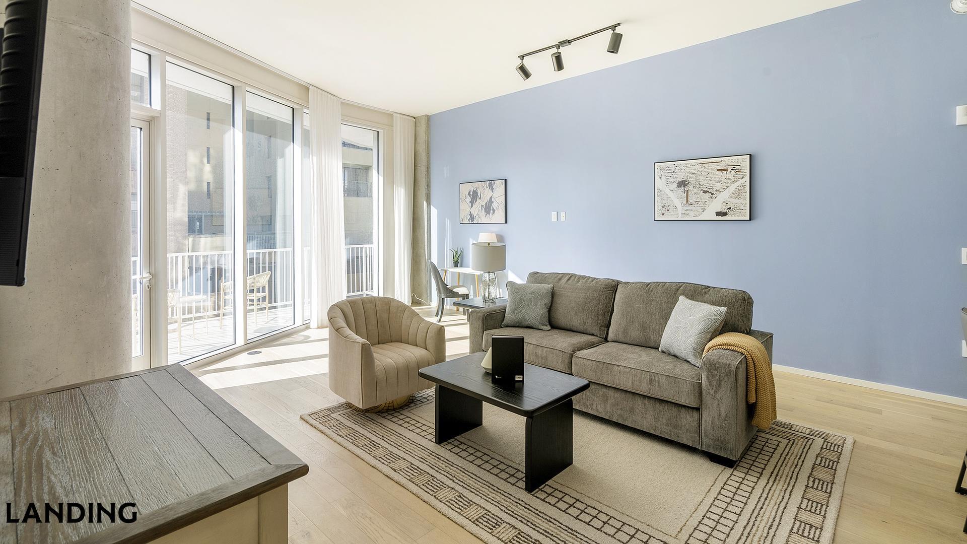 Building Photo - 143 E Commerce St