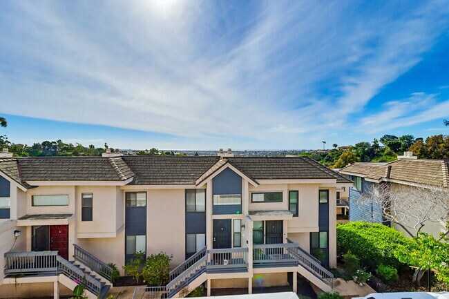 Building Photo - Welcome to this beautiful 1,042 sq. ft. condo offering modern comfort in a prime location!