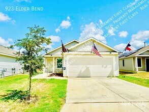 Building Photo - Must see fully furnished 4 BR, 2 BA in Mis...