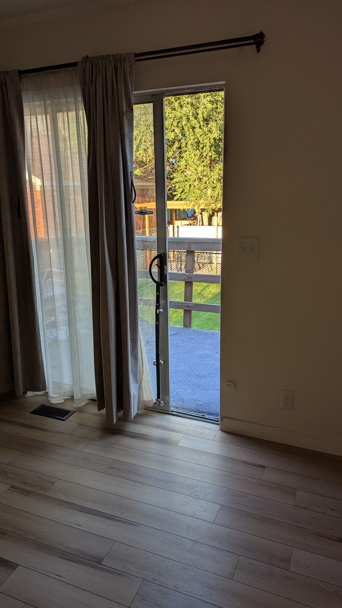 Building Photo - 4487 S 4000 W
