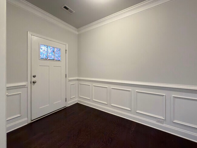 Building Photo - 7336 Birchshire Dr