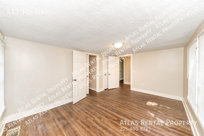 Building Photo - 413 1st Way