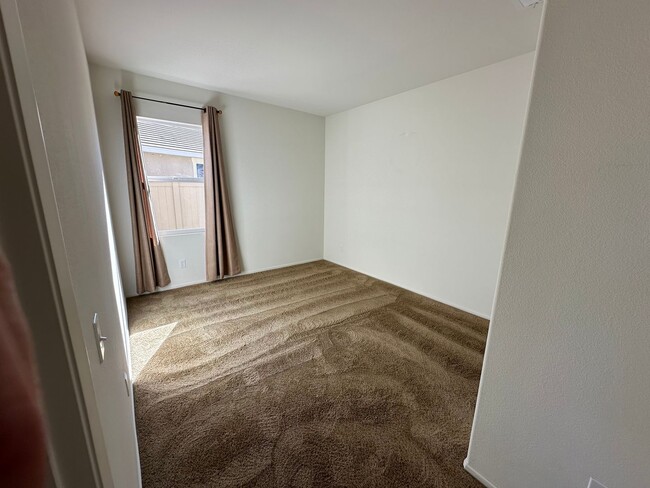 Building Photo - 4-Bed 2-Ba  Single-Story in Menifee – $3,400/mo