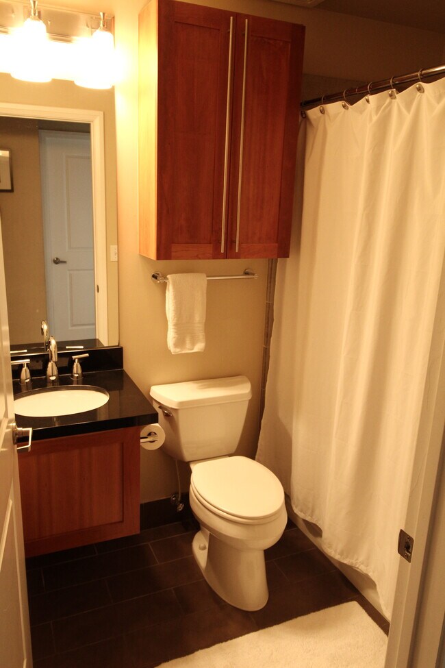 Building Photo - 350 S 200 E