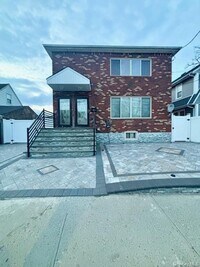 Building Photo - 139-10 254th St