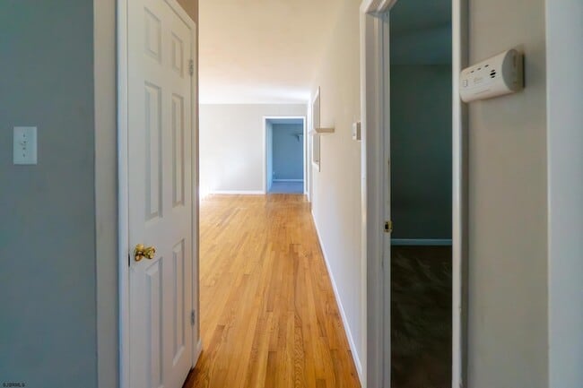 Building Photo - 318 Jefferson Ave