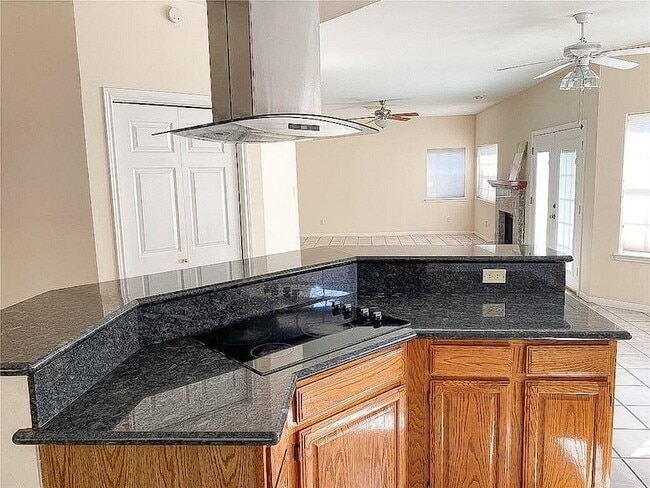 Building Photo - 14514 Hillside Hickory Ct