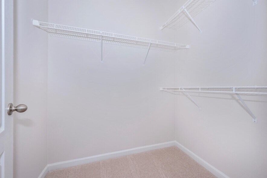 Building Photo - 23 Chester Ct