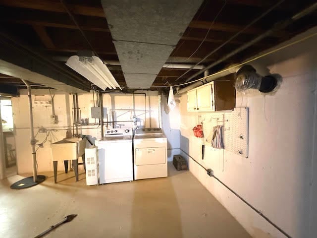 Building Photo - 810 S Edgewood Ln