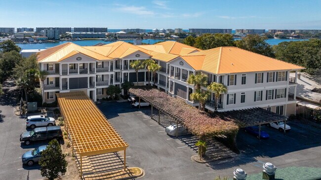 Building Photo - 159 Brooks St SE