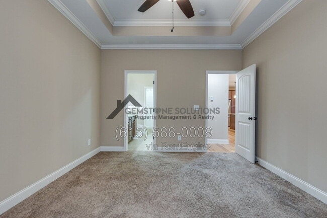 Building Photo - 2040 Bungalow Dr