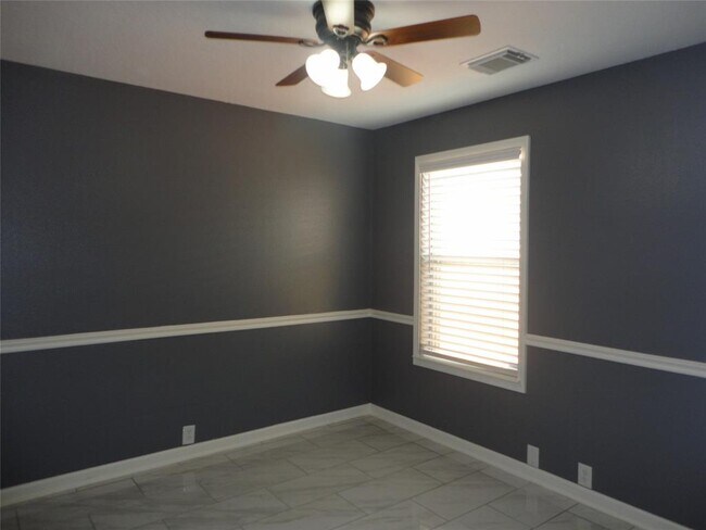 Building Photo - 4803 Russet Trail Ct