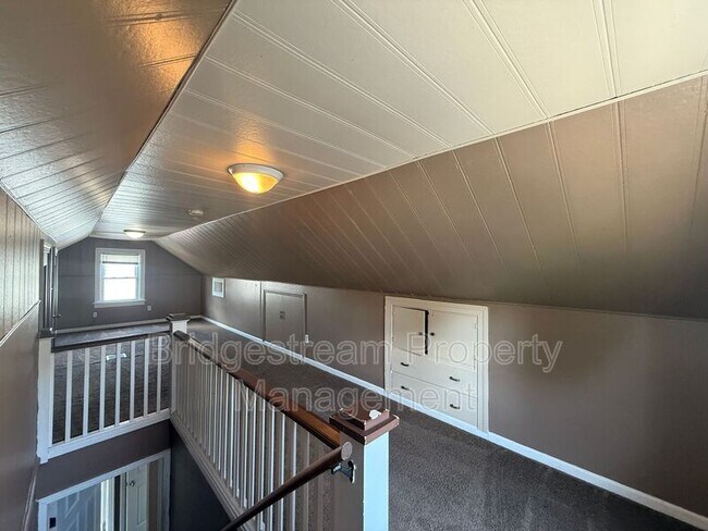 Building Photo - 4040 Elliot Ave