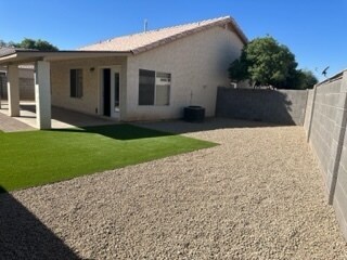 Building Photo - 403 S Kingston Ct