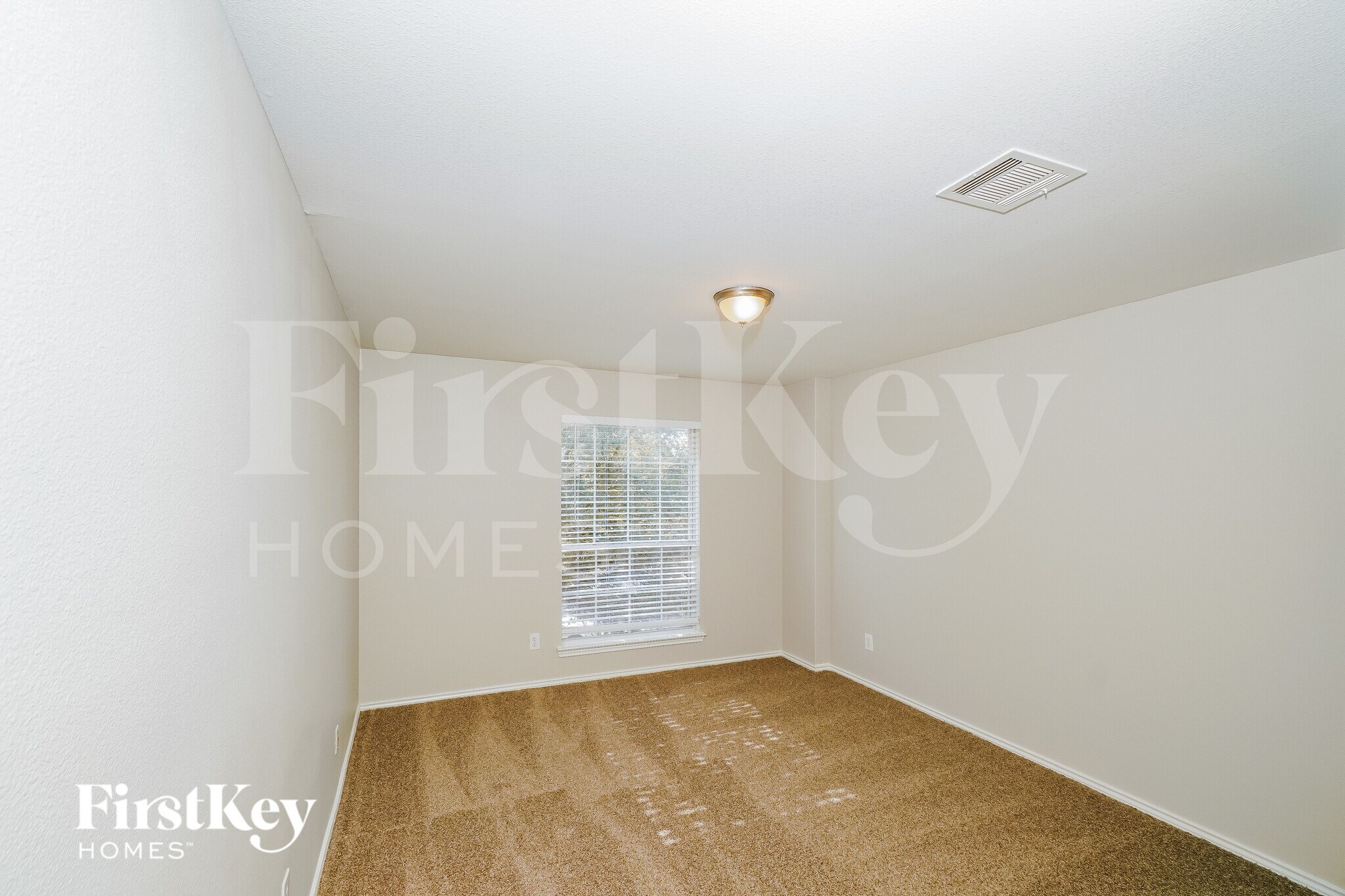 Building Photo - 9538 Shetland Ct