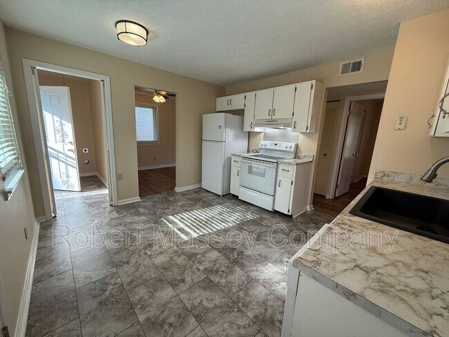 Building Photo - 3305 Mcadams Ct