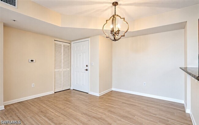 Building Photo - 1180 Wildwood Lakes Blvd