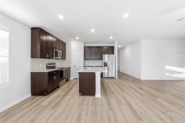 Building Photo - 145 Lost Crk Trl